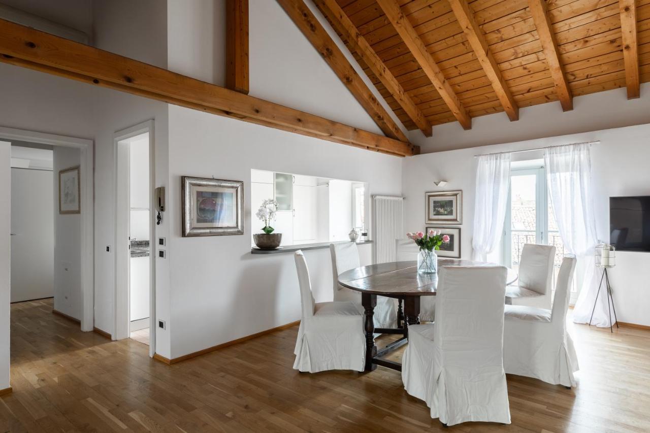 A Casa Nuccia Mansarda By Holiday Solutions Como Zewnętrze zdjęcie